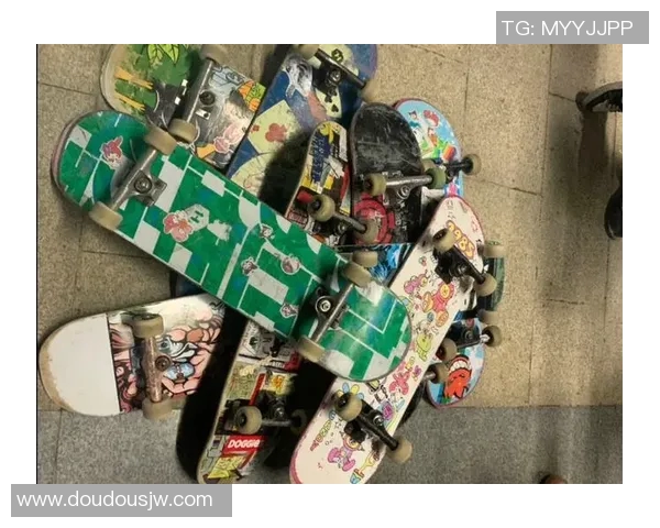 成都滑板队的状态变革引发热议探讨滑板文化与青年成长的关系