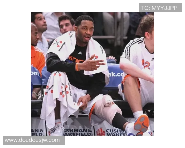 火箭队与尼克斯激战回顾2017年11月26日精彩瞬间与赛后分析