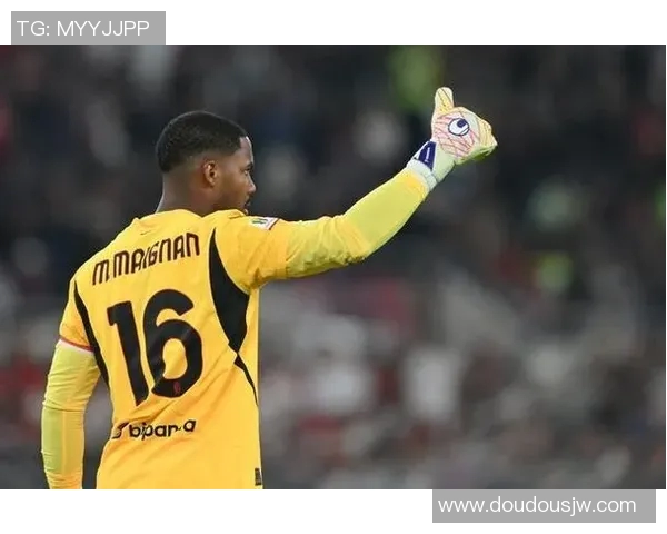 迈尼昂的崛起与挑战：从新星到顶级门将的成长之路