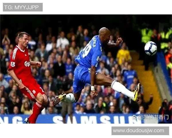 卡马文加：年轻天才如何在足球世界中崭露头角与成就辉煌